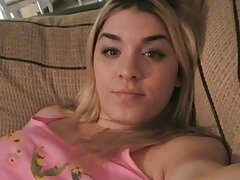 BangBros: Lielā laupītā blondīne Fesere publiski apspēlē PornHD